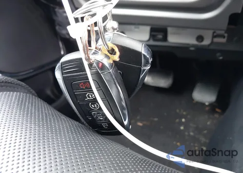 2019 Lincoln Navigator Reserve z USA, uszkodzony, nr VIN 5LMJJ2LT9KEL17079